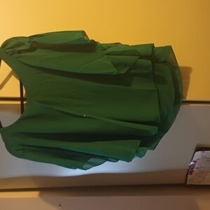 Beautiful green layered summer shirt. Flowy and sexy. Size M